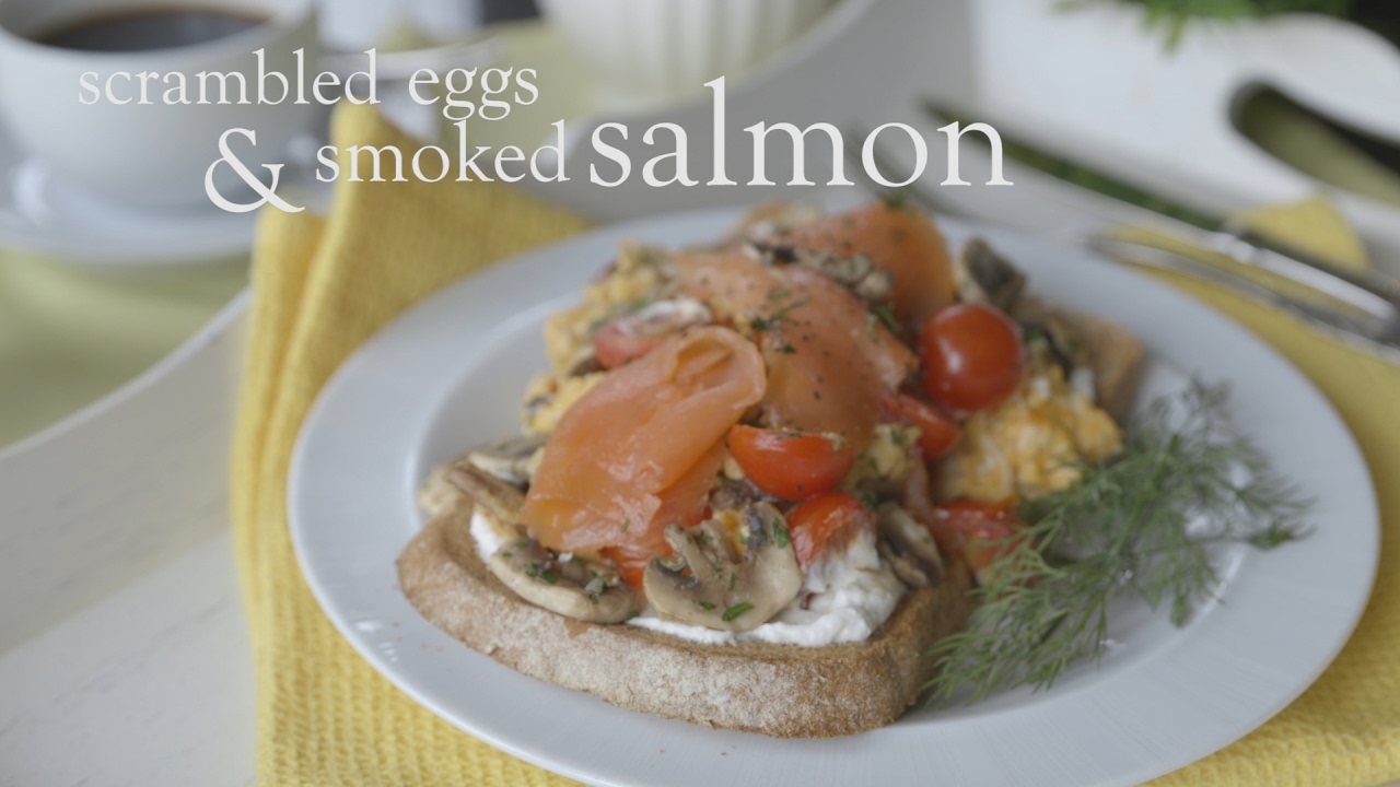Scrambled eggs smoked salmon - Gurubox